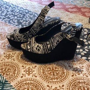Aztec wedges